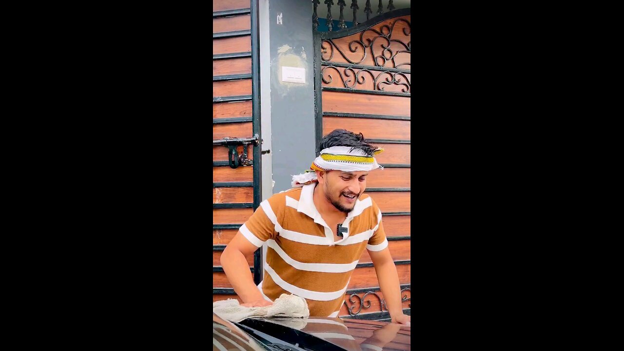 मेरी बीबी है वो