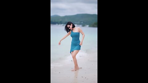 beach dancing