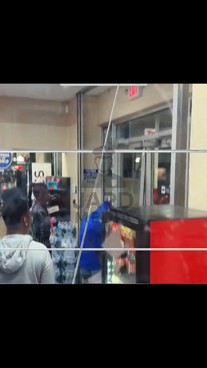 Working at a gas station means dealing with moments like this! #gasstationlife #caughtoncam #japd