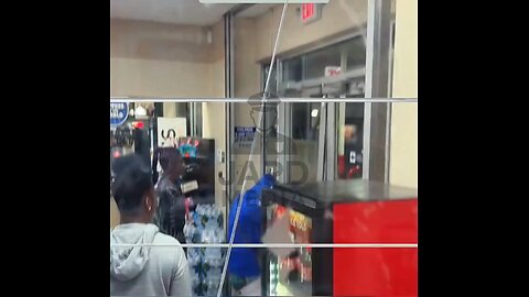 Working at a gas station means dealing with moments like this! #gasstationlife #caughtoncam #japd