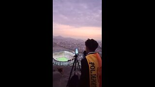 Joven narra la final de la Copa Libertadores desde un cerro