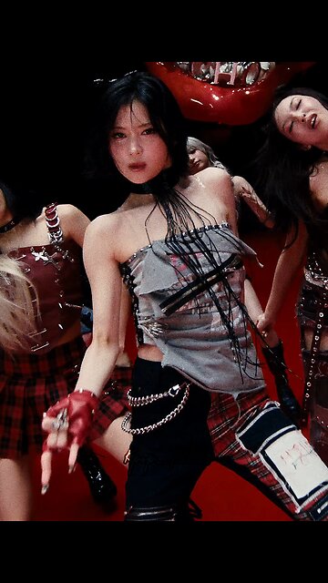 who owned Babymonster "psycho" era,(no hate)