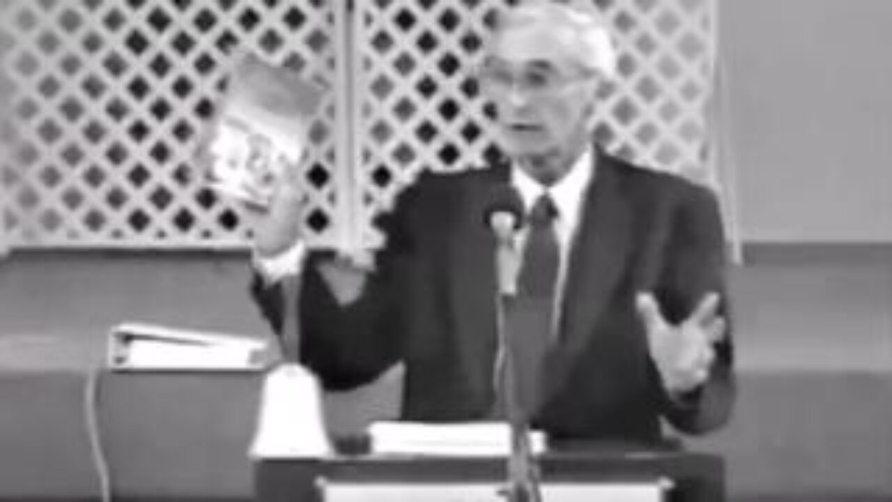 Henry Lamb warns humanity about the United Nations and Agenda 21 that was agreed upon in 1992