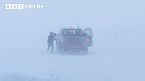 Drivers TRAPPED on Alaska’s “Deadliest” Ice Road | BBC Earth Explore