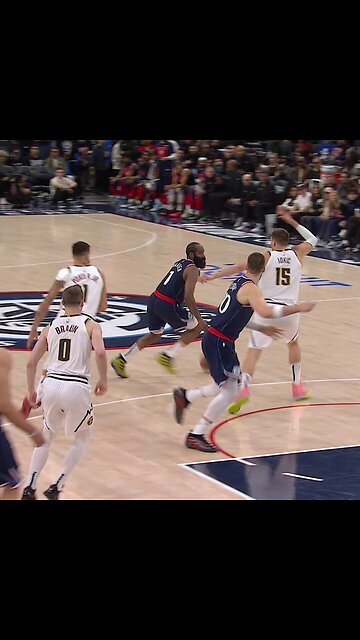 NBA - Nic Batum has been EVERYWHERE for the Clippers tonight!