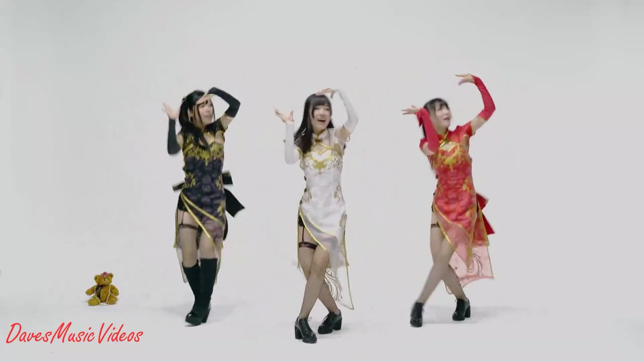 Happy Mondays. Step On