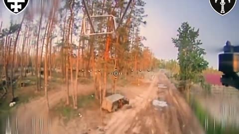 🚁🔫 Ukraine Russia War | Ukrainian FPV Drone Strikes Russian Supply Vehicle in Lyman | RCF