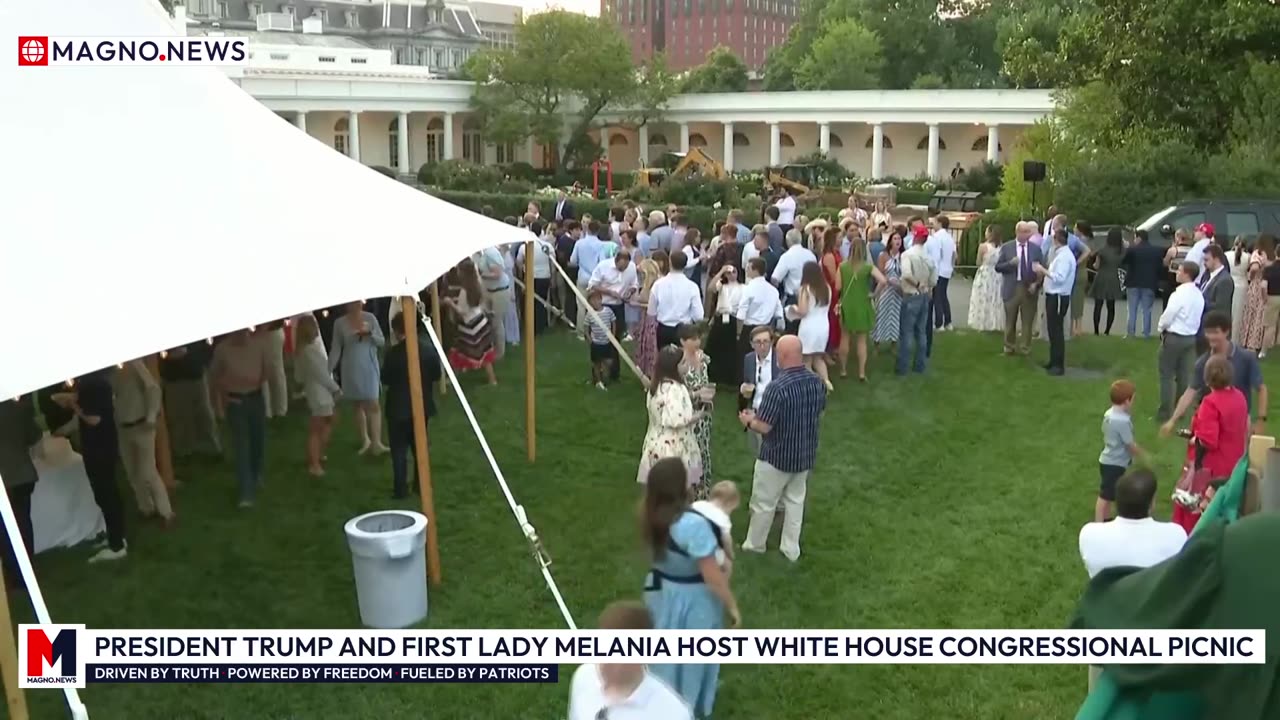 🇺🇸 President Trump & First Lady Melania host the Congressional Picnic at The White House [LIVE]