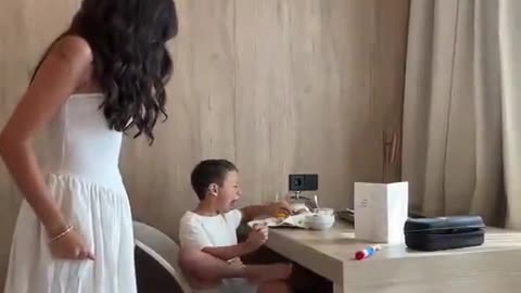 I thought he was overreacting until I realized she's wearing weapons 🤣🤣🤣