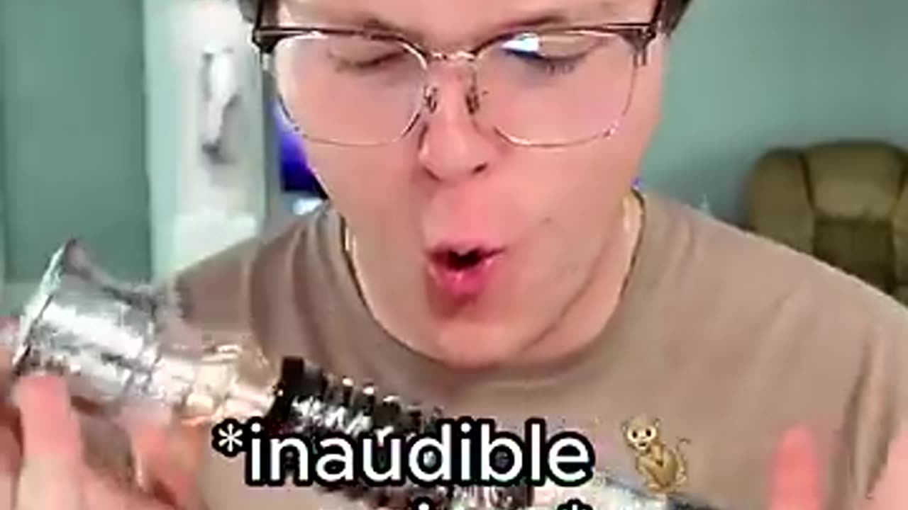Amazing: The NEW Worlds Most Realistic Lightsaber