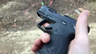 Taurus tx 22 unboxing and can shoot