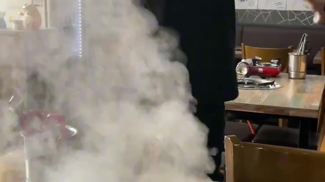 The way dinner is served at a restaurant in Seoul, South Korea 🇰🇷