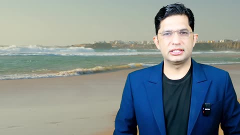 Sea water in Pakistan red color
