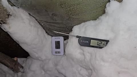 -18°F-28°C Surviving the Polar Vortex Overnight in a Snow Shelter_part5