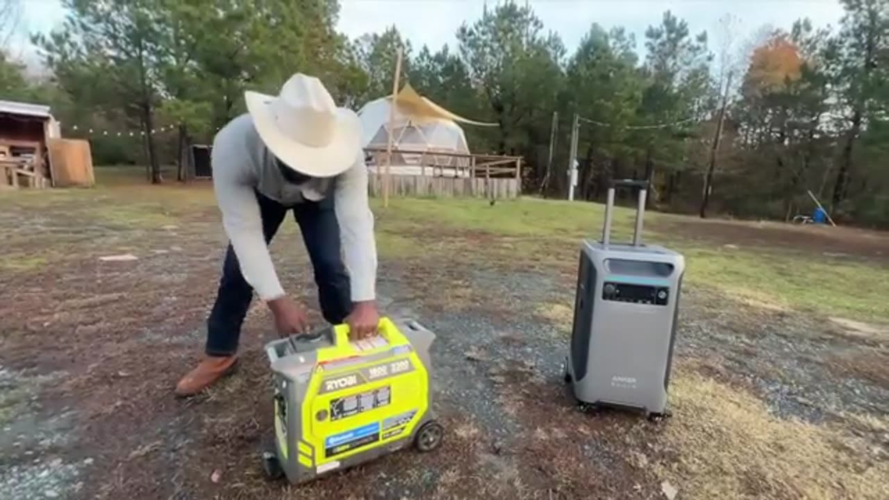 ONE Solar Generator