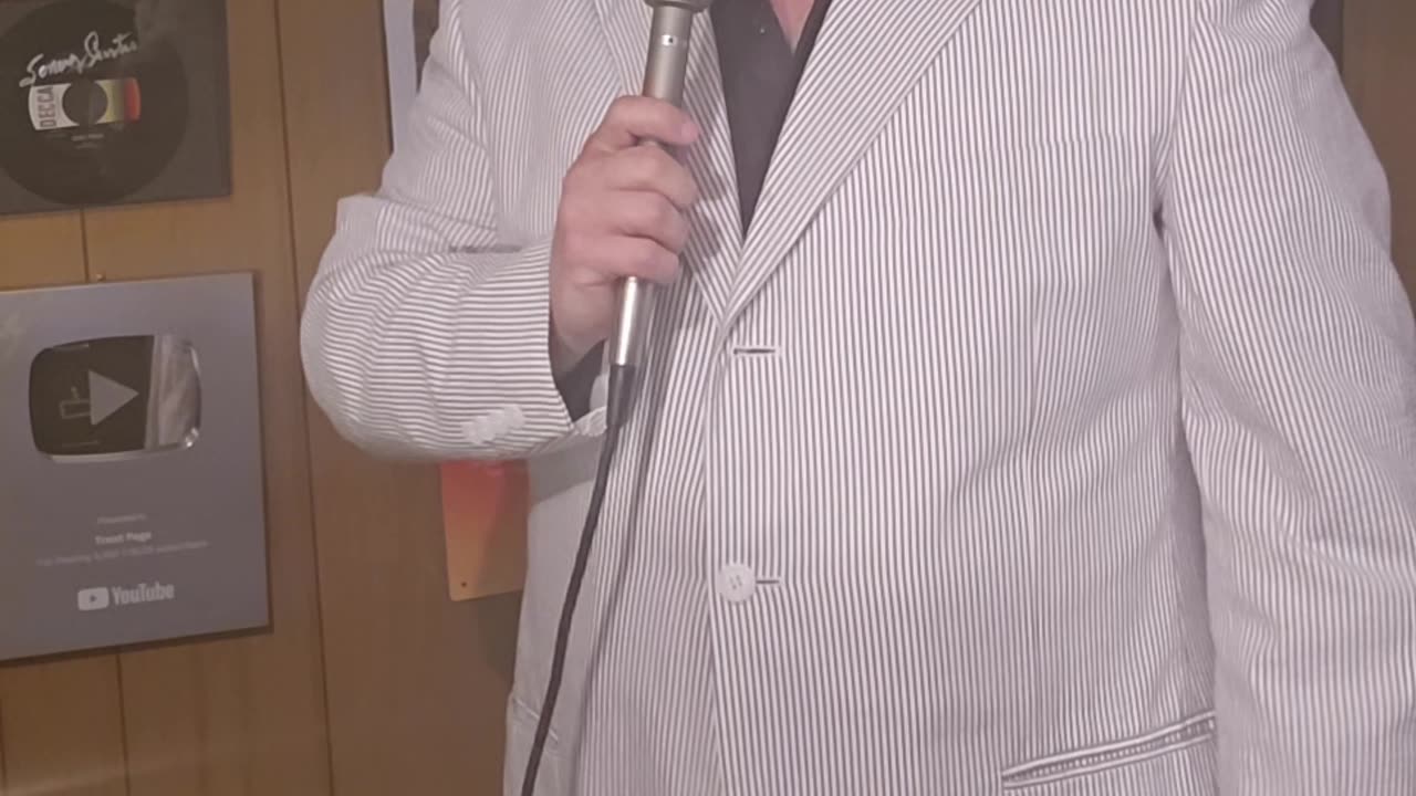 Trent Page vocal demonstration.