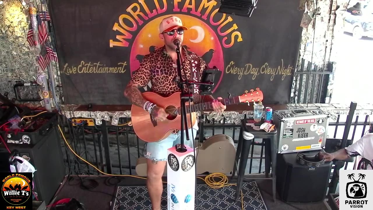 LIVE Music Everyday!