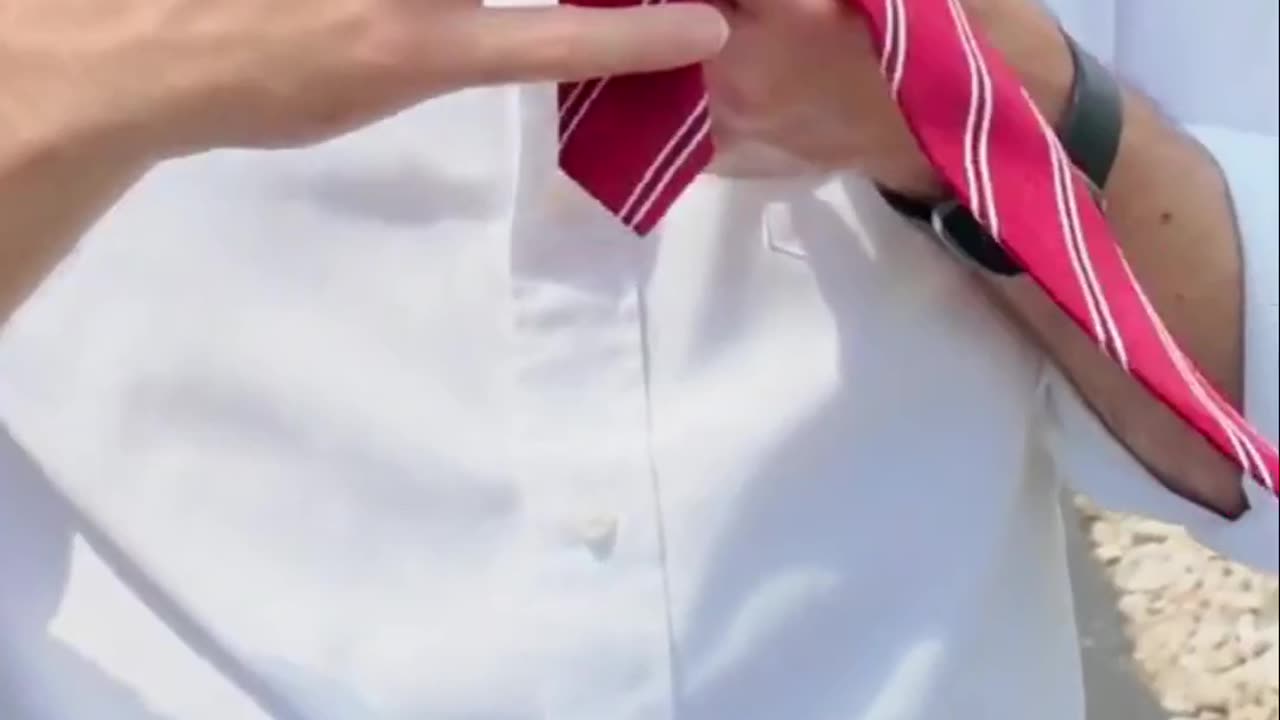 💼 How to Tie The Floating Spiral Necktie Knot in Under 60 Seconds 🔥