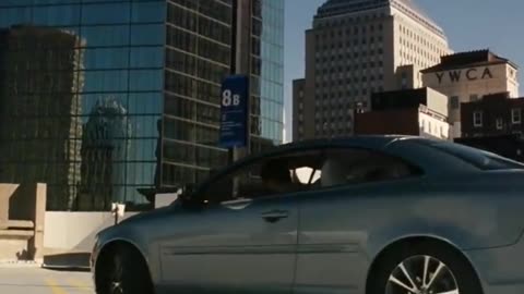 Knight and Day 🎯 | Roy Kidnaps June Scene | Tom Cruise’s Smooth Chaos