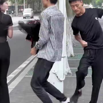 His action is truly wonderful! 💯 #meaningoflife #philosophy #shorts #respect