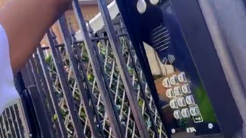 😂 Delivery Driver's SHOCKING Discovery! You Won't Believe This! | FunFM