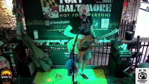 LIVE Music Everyday!