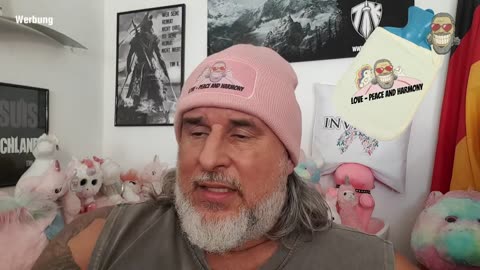 DEMOKRATIEKRITISCHER Dauergast sorgt erneut für Unruhe im STUDIO! 💥⚡️ | Caren Miosga #PolitSatire