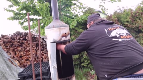 Das ist Räuchern wir räuchern unsern gefangen Fisch ( Aal Hecht Karpfen)