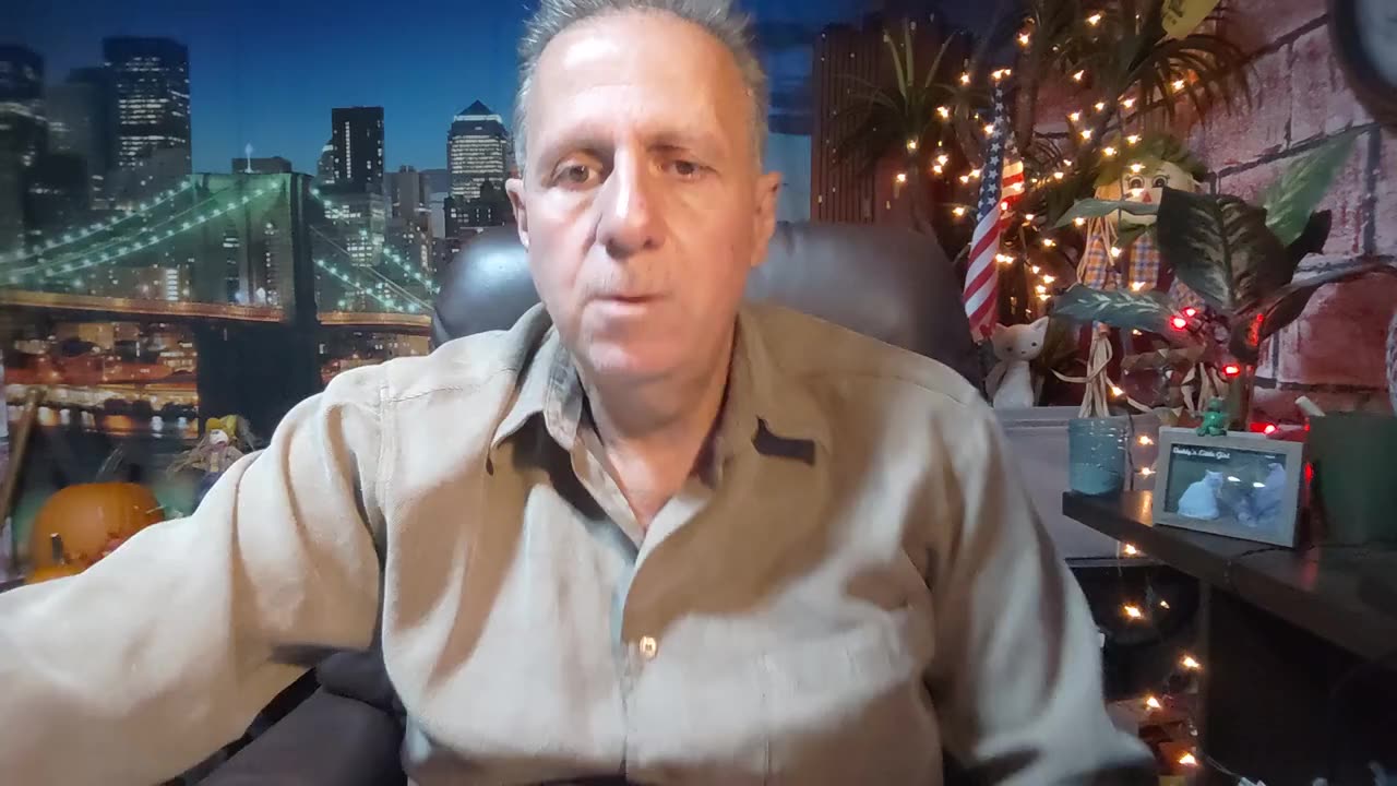 Mike King Urgent Emergency 9.21.25 - Hillary Clinton Belongs in JAIL