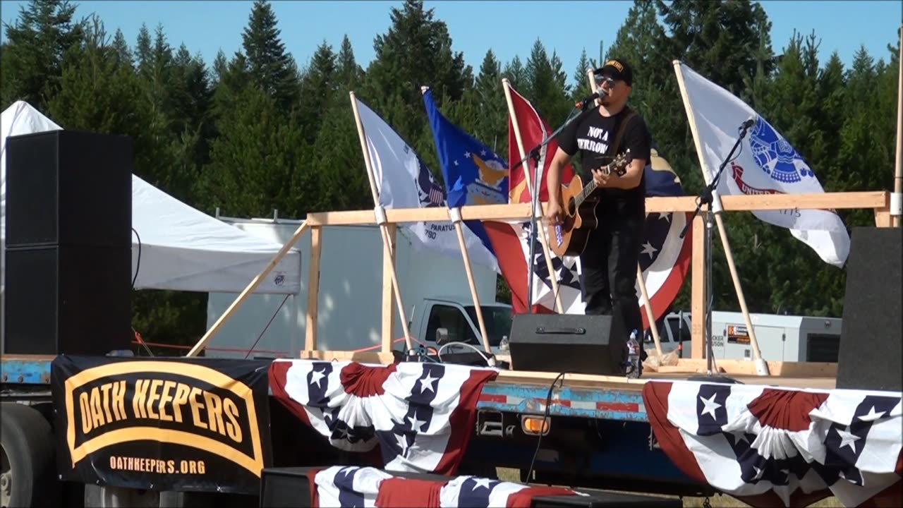Jordan Page Performs "Liberty" Live at Oath Keeper Rally in Idaho