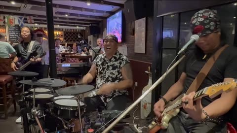 Music - Mind the Gap: the full movie