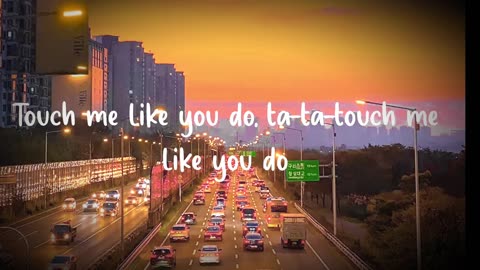 Ellie Goulding - Love Me Like You Do (Lyrics)