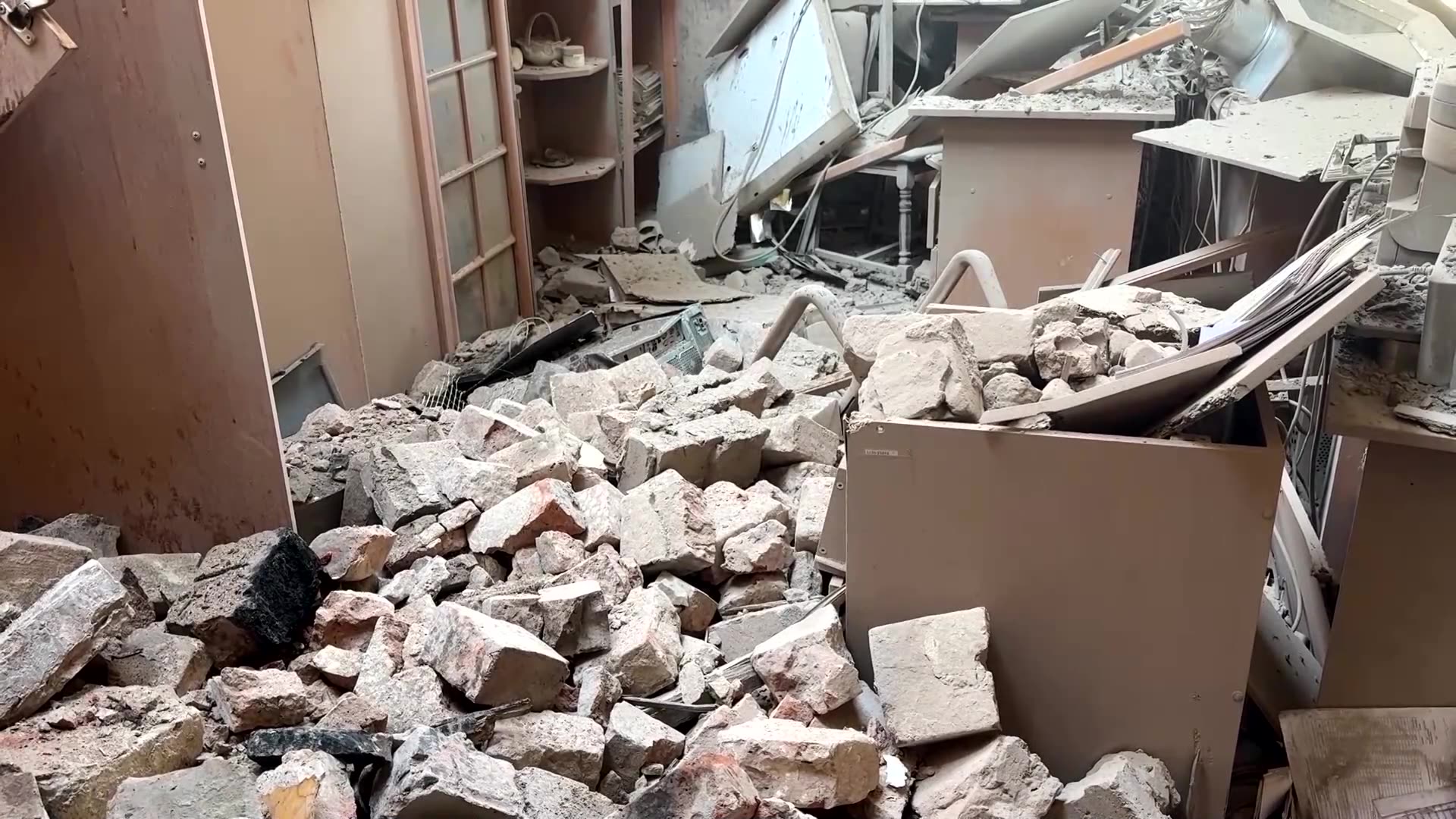 Russian drone hits university in Ukraines Kharkiv, injures four