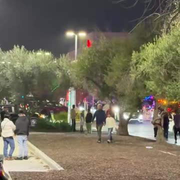 At least one person injured after shooting at Valley Fair Mall in Santa Clara