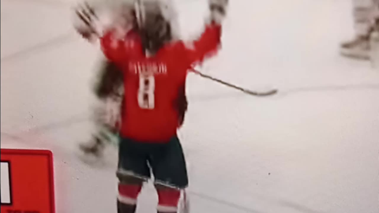 The great 8 ties Wayne Gretzky