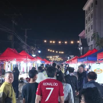 The Walking Street!🇱🇦