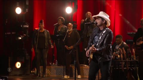 Kodachrome (Paul Simon cover) - Brad Paisley (live)