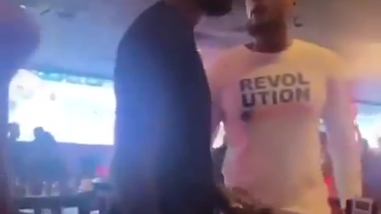 Security Guard Immediately Opens Fire On a Man