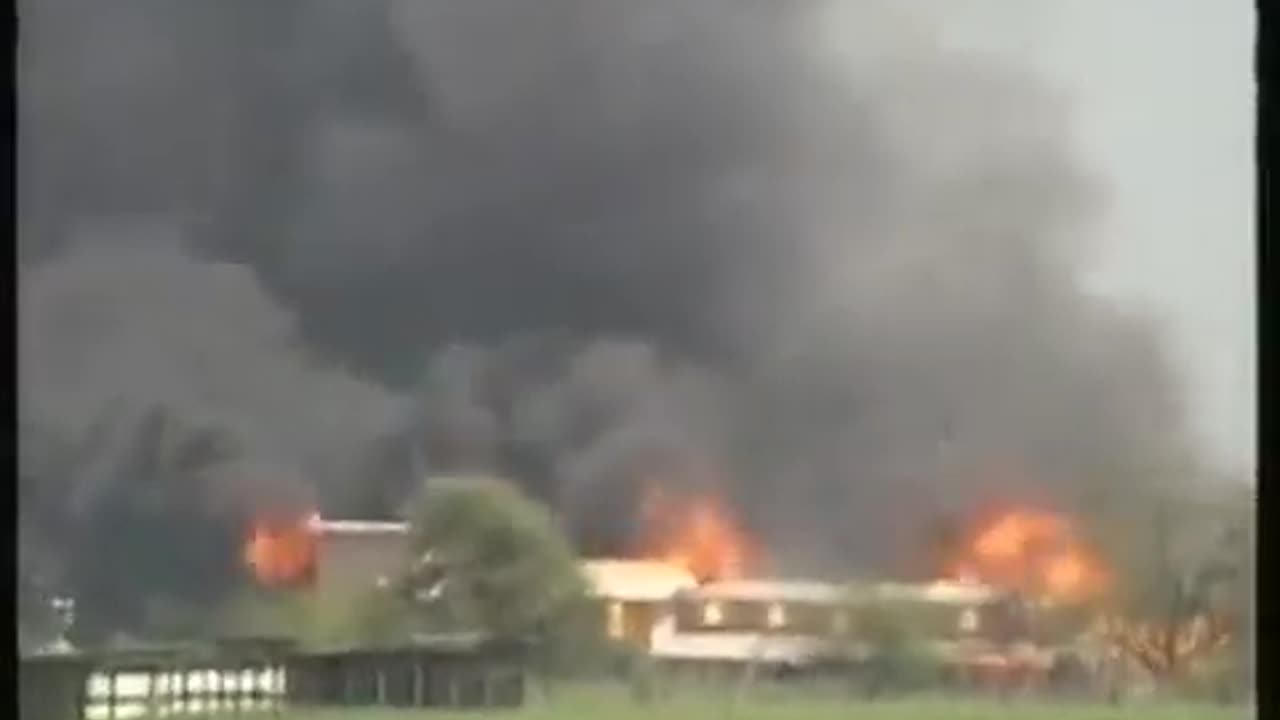 Branch Davidian Raid Waco, TX - April 19, 1993 - Live Coverage