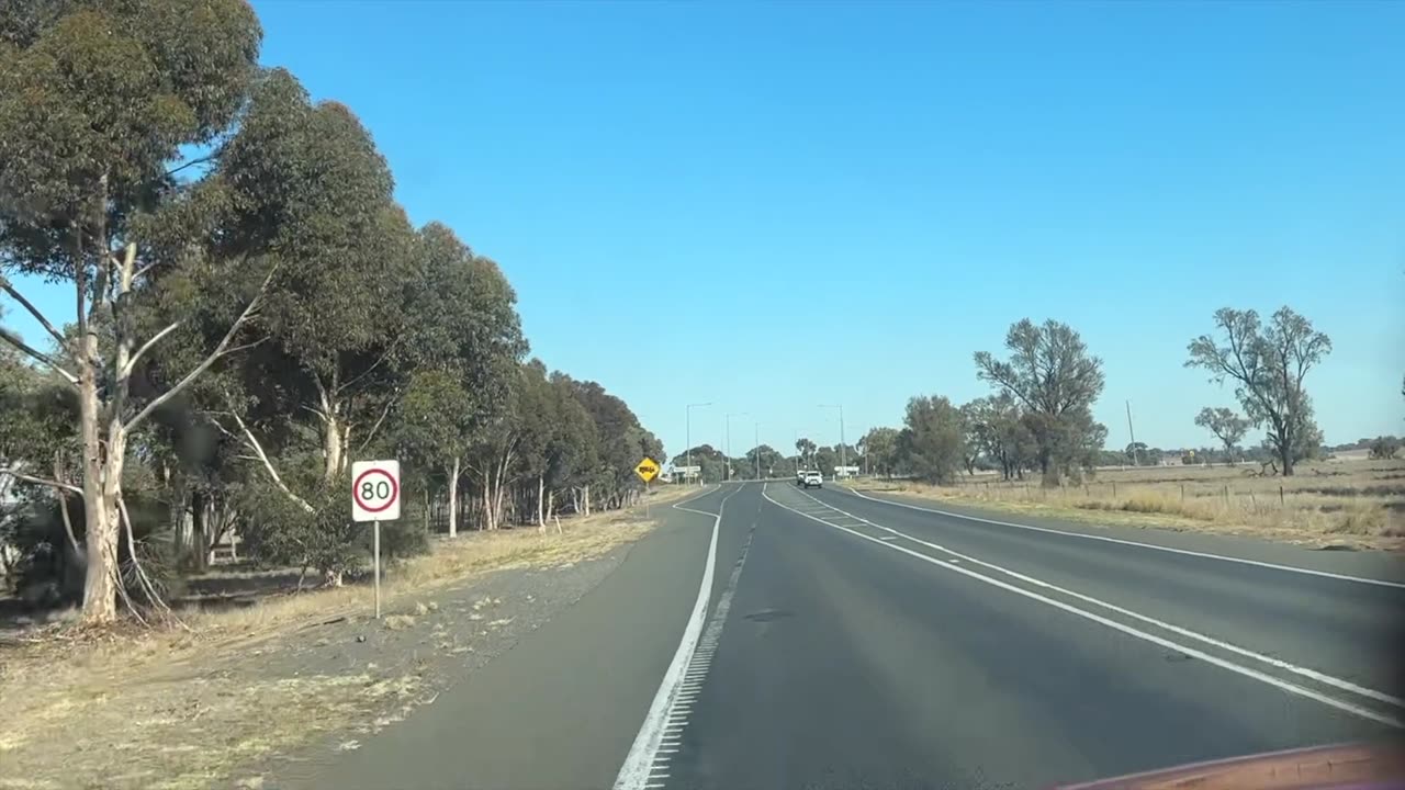 A8 Highway to Victoria Border Australia