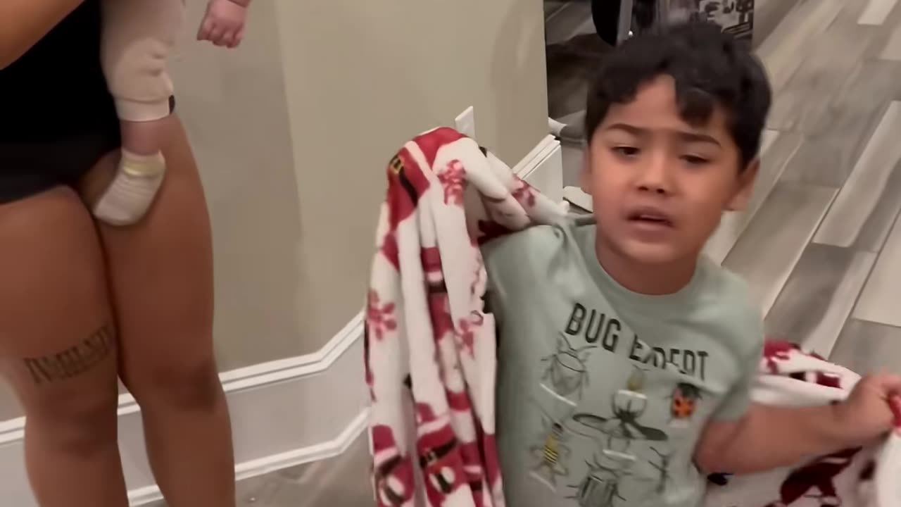 👶😱 Children Don't Lie - What Did They See? | TheHauntingHour