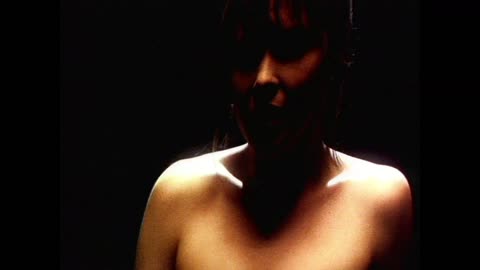 THE SISTER OF MERCY - UNDER THE GUN ( OFFICIAL VIDEO )