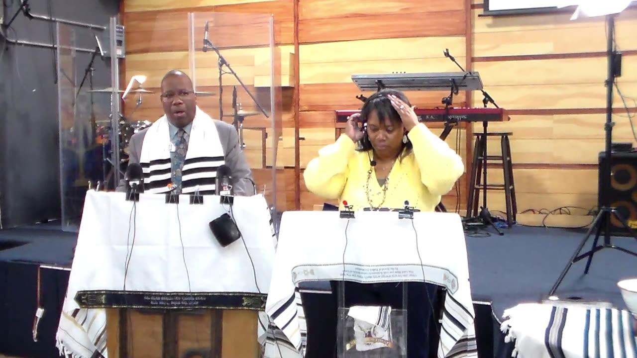 Sunday Prayer & Study "Stop, Drop, and Pray" 2/9/25 with Pastor Ben & Nicole