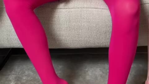 Handcuff escape trick