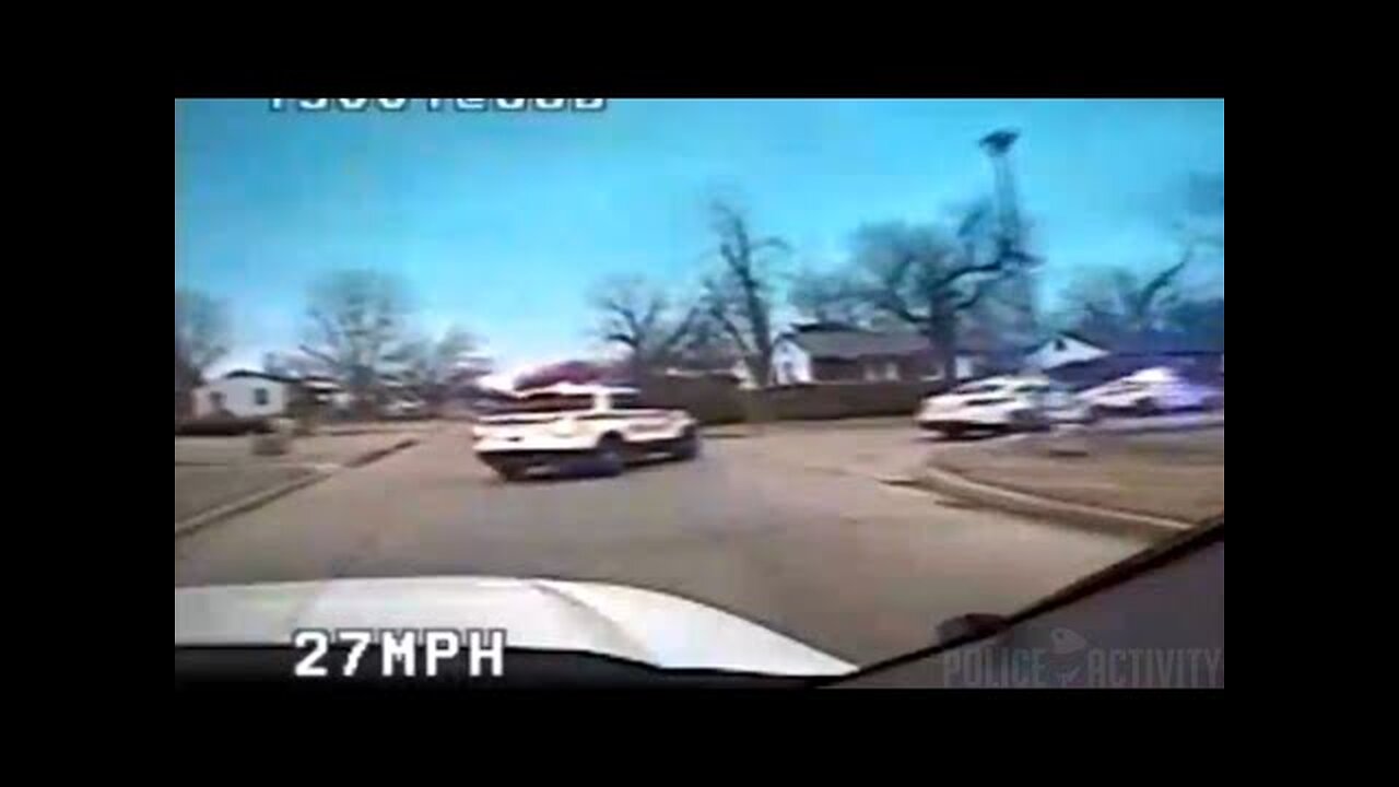 Dashcam Video Shows Chase With Tulsa Shooting Suspect