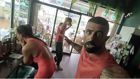 MTJ Ep 40 – Island Tickets Secured, Laptop Drama, Budshop Plans & Bamboo Life