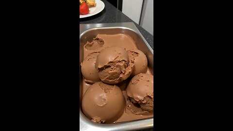 # Scoop 🐶 icecream 🍨🍦