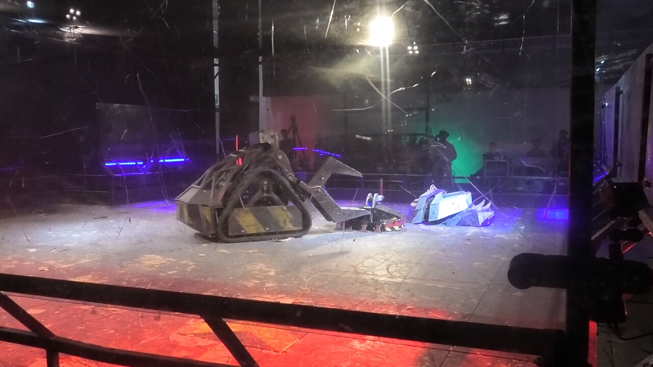 Robots Live Maidenhead 2025: ThunderChild Vs Tectonic Vs Leviathan Vs Implosion