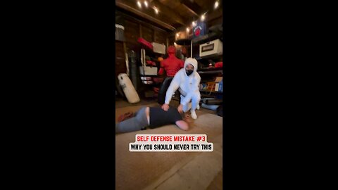 Self-Defense MISTAKE #3: Why You Should NEVER try a Double Leg Takedown in the Street