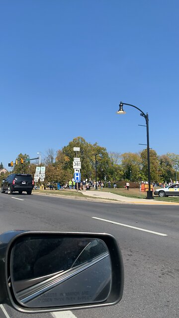 Johnson City, Tennessee no Kings protest